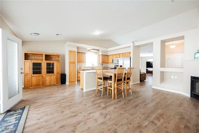 5721 Whale Rock Street, Las Vegas, NV 89149