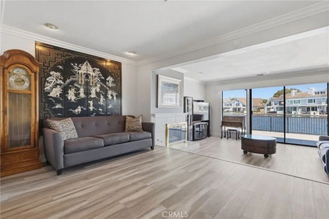 16101 Saint Croix Circle, Huntington Beach, CA 92649
