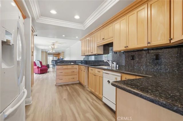 16101 Saint Croix Circle, Huntington Beach, CA 92649