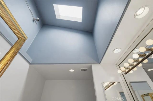16101 Saint Croix Circle, Huntington Beach, CA 92649