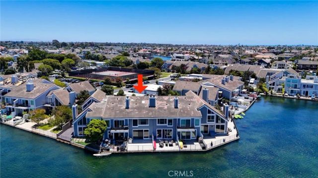 16101 Saint Croix Circle, Huntington Beach, CA 92649