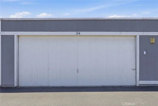 16101 Saint Croix Circle, Huntington Beach, CA 92649