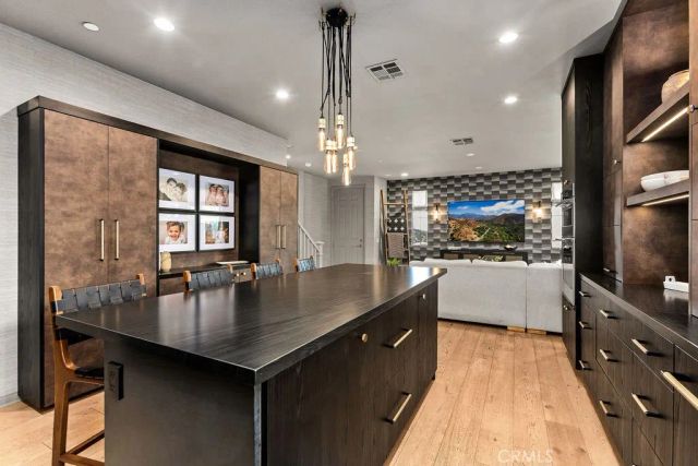 663 Longhorn Way, Rancho Mission Viejo, CA 92694