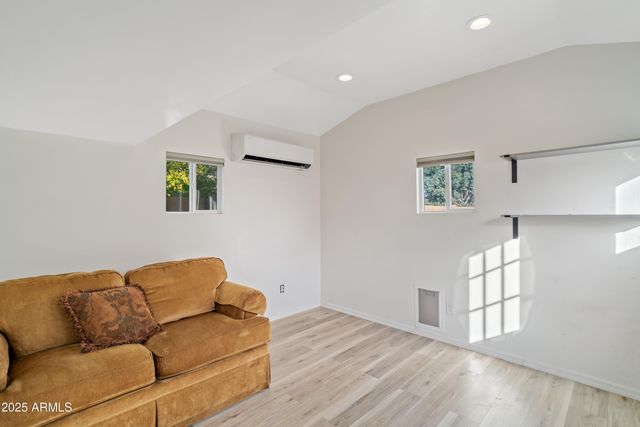 8316 W SWEETWATER Avenue, Peoria, AZ 85381