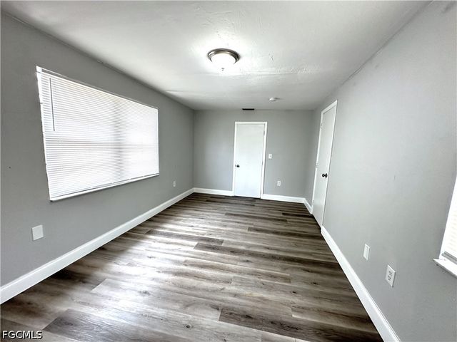 2117 Mitchell CT F, Fort Myers, FL 33916