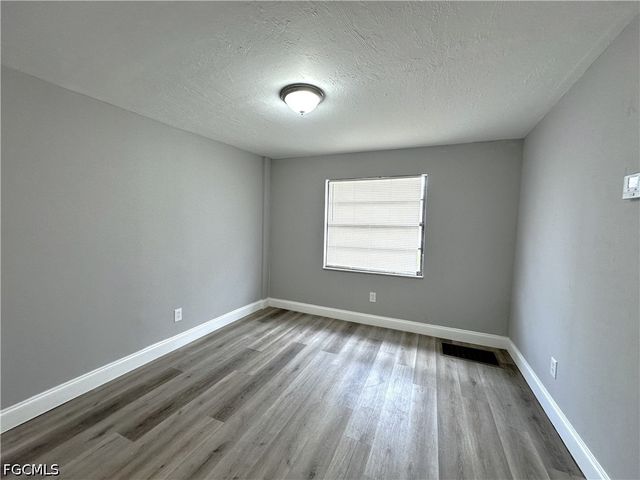 2117 Mitchell CT F, Fort Myers, FL 33916
