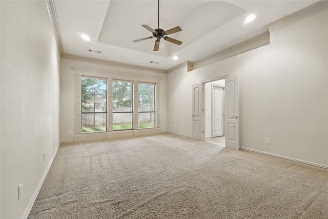 8541 Brandonwood Drive, North Richland Hills, TX 76182