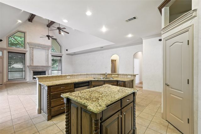 8541 Brandonwood Drive, North Richland Hills, TX 76182