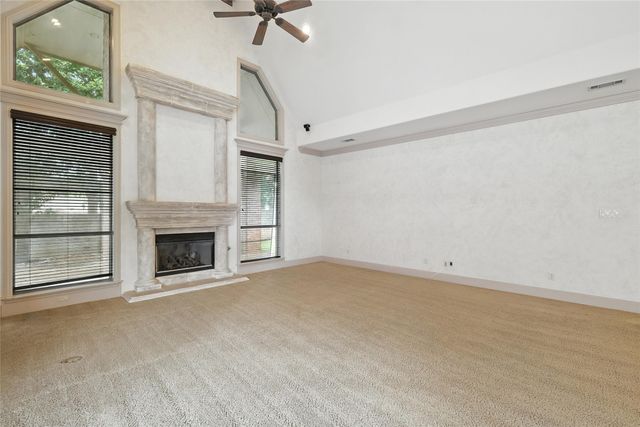8541 Brandonwood Drive, North Richland Hills, TX 76182
