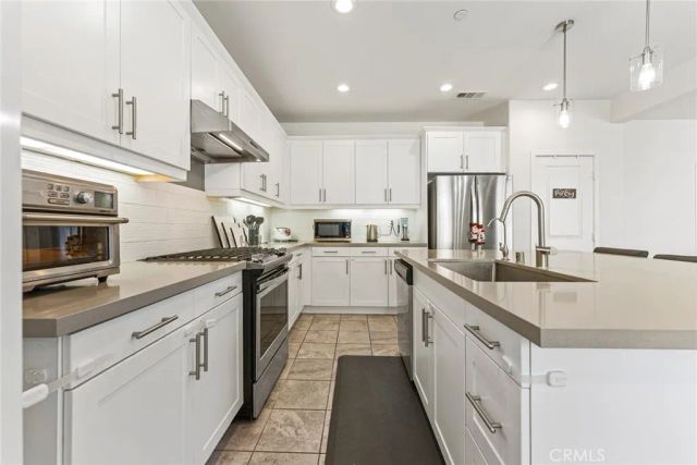 13844 Clearwater, Chino, CA 91710