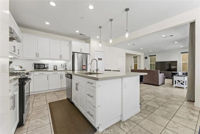 13844 Clearwater, Chino, CA 91710