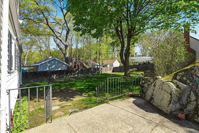 12 Cannon Rock Road, Lynn, MA 01904