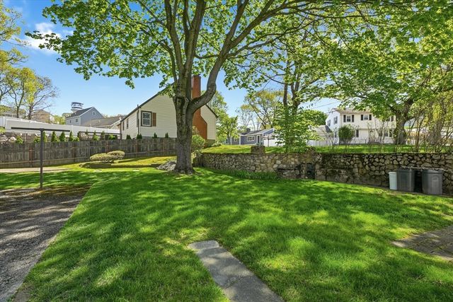 12 Cannon Rock Road, Lynn, MA 01904