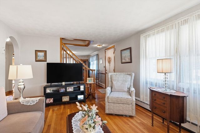 12 Cannon Rock Road, Lynn, MA 01904
