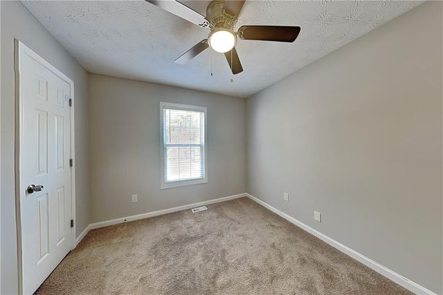 5208 Keystone Court, Flowery Branch, GA 30542