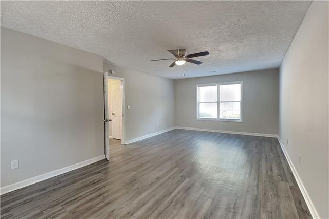 5208 Keystone Court, Flowery Branch, GA 30542