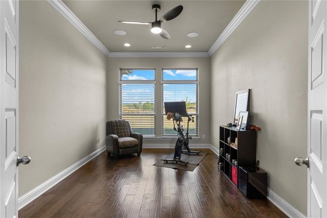 2200 Riverwater Lane, Fayetteville, AR 72703