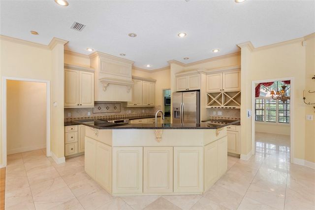 50 KELLEYS TRAIL, Oldsmar, FL 34677