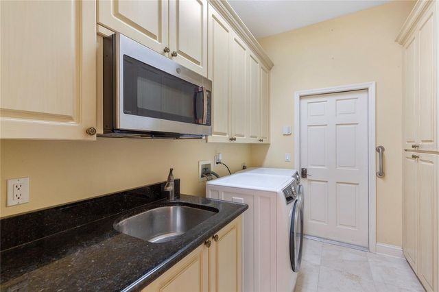 50 KELLEYS TRAIL, Oldsmar, FL 34677