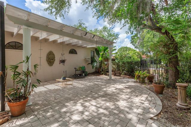 50 KELLEYS TRAIL, Oldsmar, FL 34677