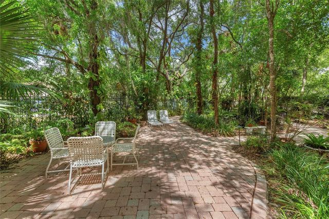 50 KELLEYS TRAIL, Oldsmar, FL 34677