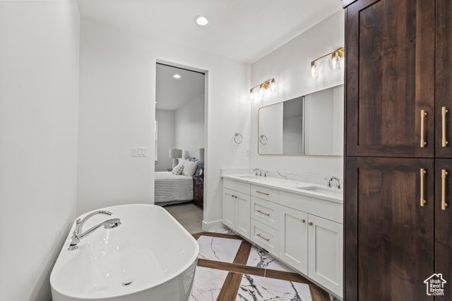 949 W TORREY PINES DR, Richfield, UT 84701