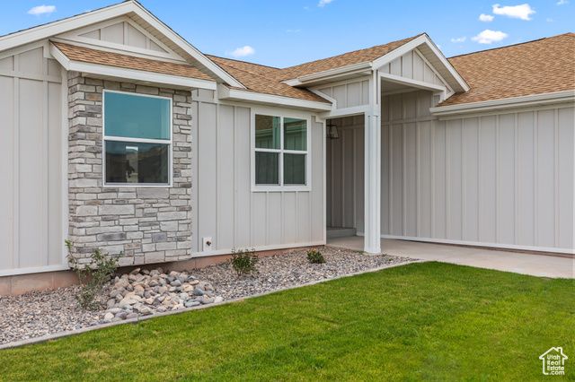 949 W TORREY PINES DR, Richfield, UT 84701