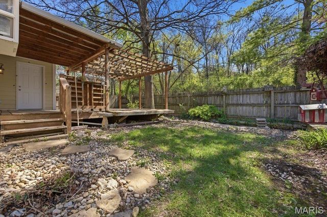 704 Ginger Wood Court, Ballwin, MO 63021