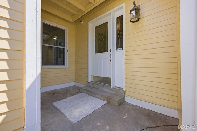 704 Ginger Wood Court, Ballwin, MO 63021