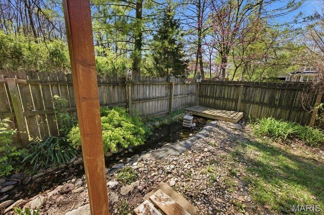 704 Ginger Wood Court, Ballwin, MO 63021