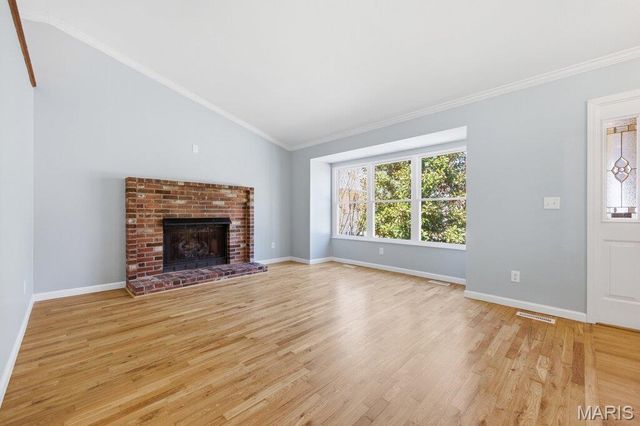 704 Ginger Wood Court, Ballwin, MO 63021