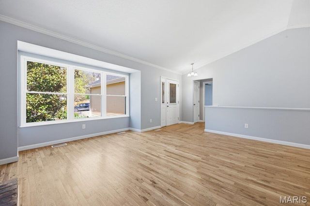 704 Ginger Wood Court, Ballwin, MO 63021