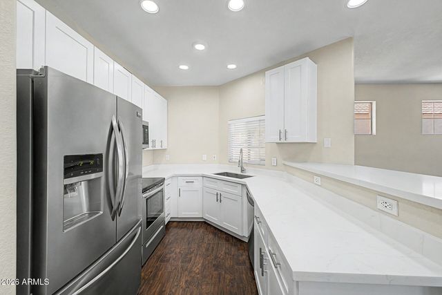 1213 S BOULDER Street A, Gilbert, AZ 85296
