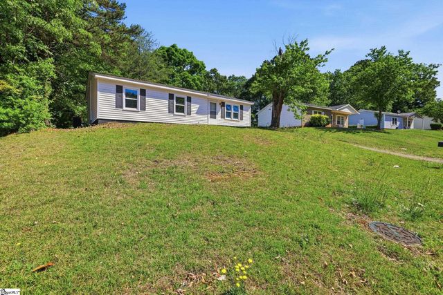 388 Vanderbilt Road, Spartanburg, SC 29301