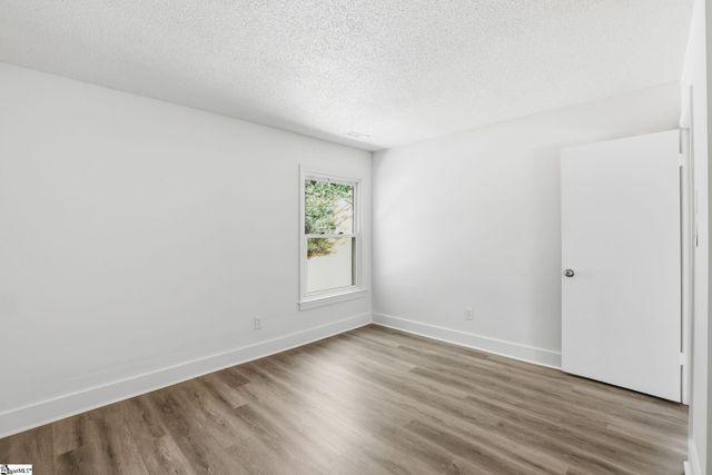 388 Vanderbilt Road, Spartanburg, SC 29301