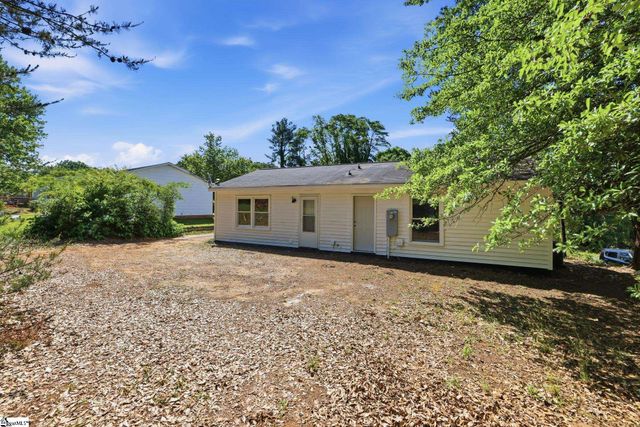 388 Vanderbilt Road, Spartanburg, SC 29301