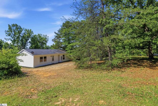 388 Vanderbilt Road, Spartanburg, SC 29301
