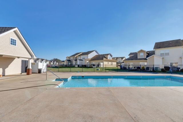 118 Alexander Blvd, Clarksville, TN 37040