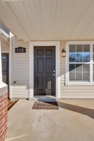118 Alexander Blvd, Clarksville, TN 37040