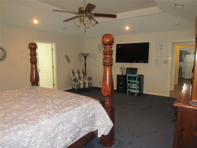 111 Tyler Lane, Pottsboro, TX 75076
