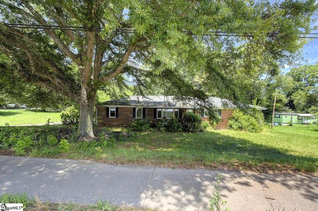 1105 E Georgia Road, Simpsonville, SC 29681