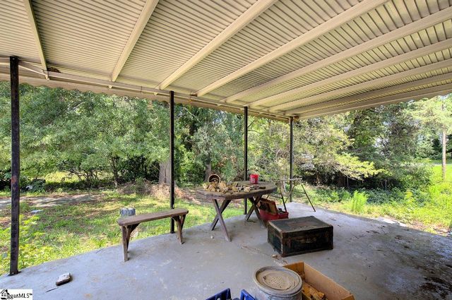 1105 E Georgia Road, Simpsonville, SC 29681