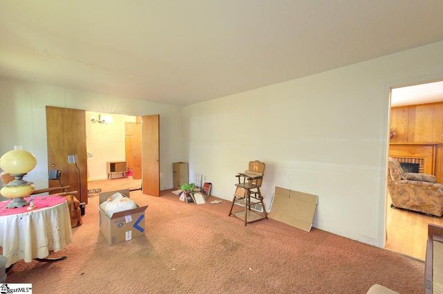 1105 E Georgia Road, Simpsonville, SC 29681