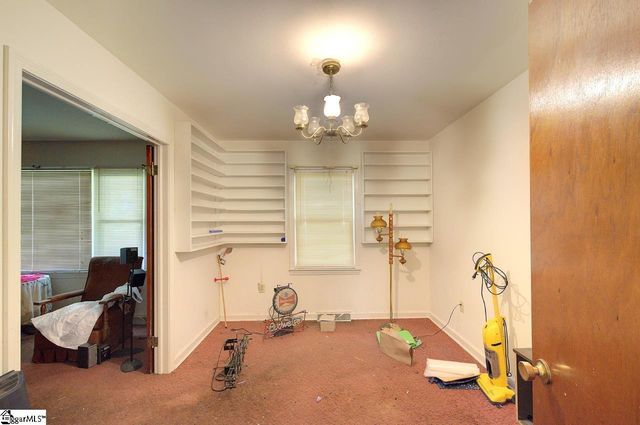 1105 E Georgia Road, Simpsonville, SC 29681