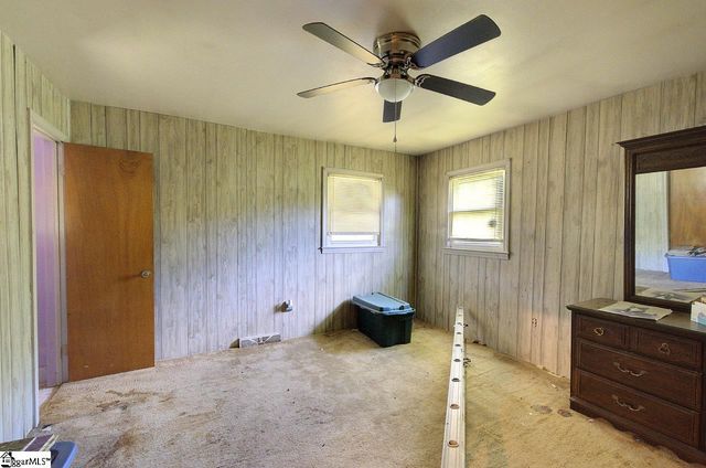 1105 E Georgia Road, Simpsonville, SC 29681