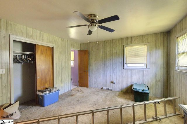 1105 E Georgia Road, Simpsonville, SC 29681