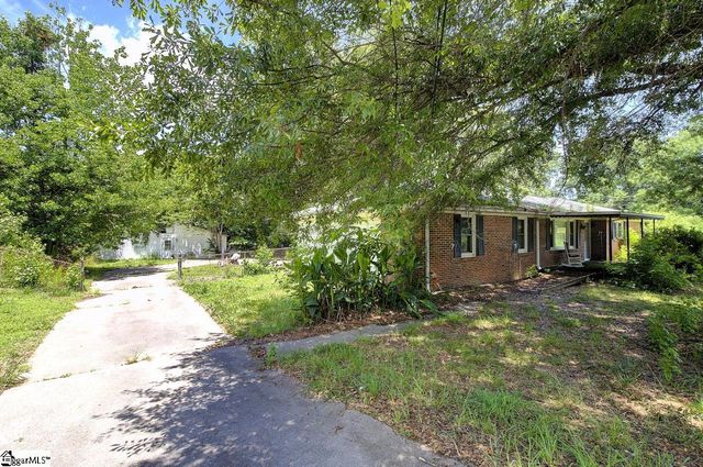 1105 E Georgia Road, Simpsonville, SC 29681