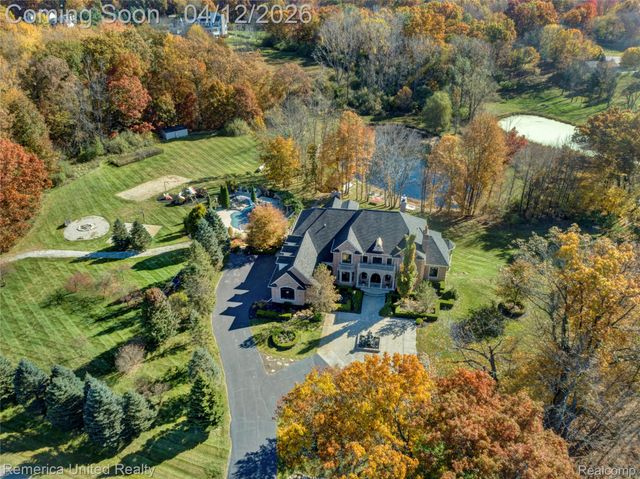 1221 Wilderness Hills Trail, Putnam Township, MI 48169