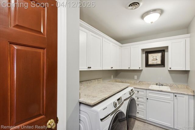 1221 Wilderness Hills Trail, Putnam Township, MI 48169