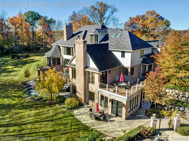 1221 Wilderness Hills Trail, Putnam Township, MI 48169